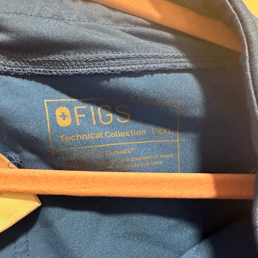 Figs Yolas - Picture 3 of 3
